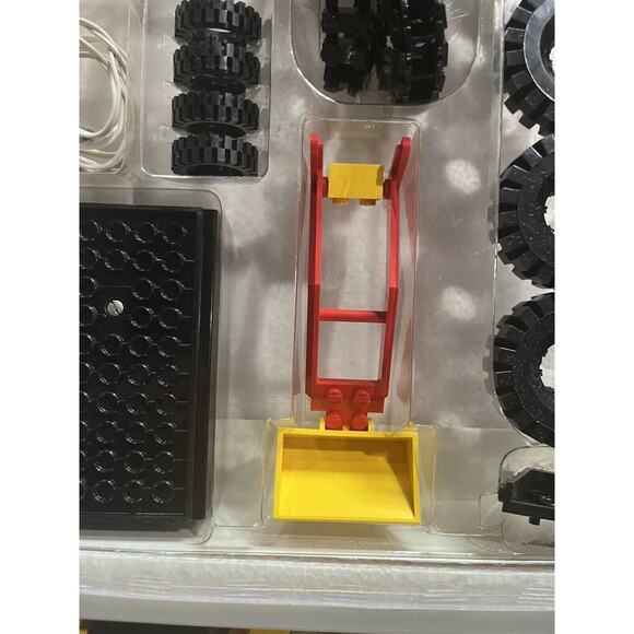 Vintage LEGO Universal Building Set #404 W/ Orig. Box And Instruction Manual - Picture 15 of 16